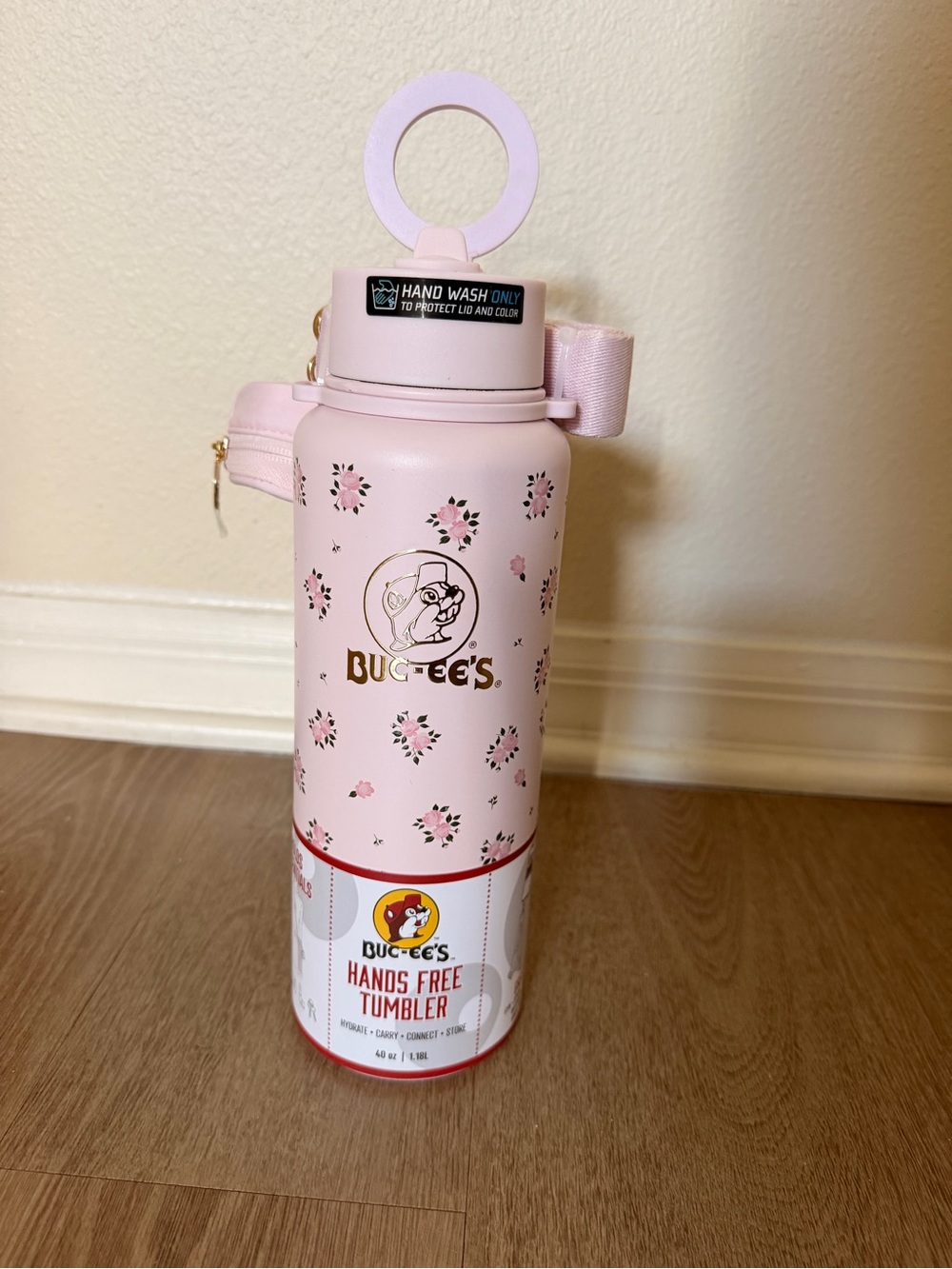 Buc-ee’s 40 oz Hands-Free Water Bottle
